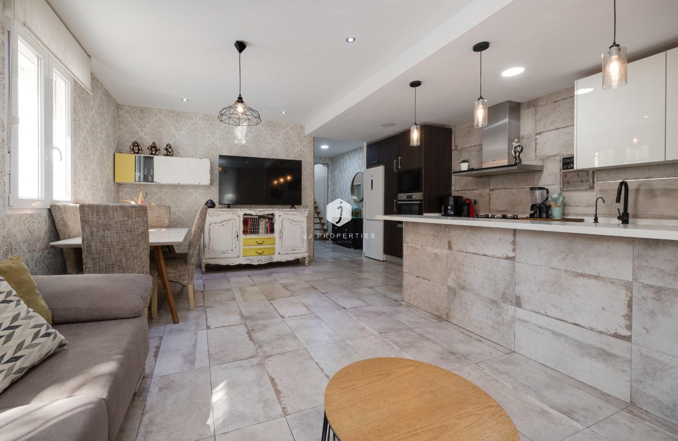 Tweedehands - Chalet -
Torrevieja - Centro