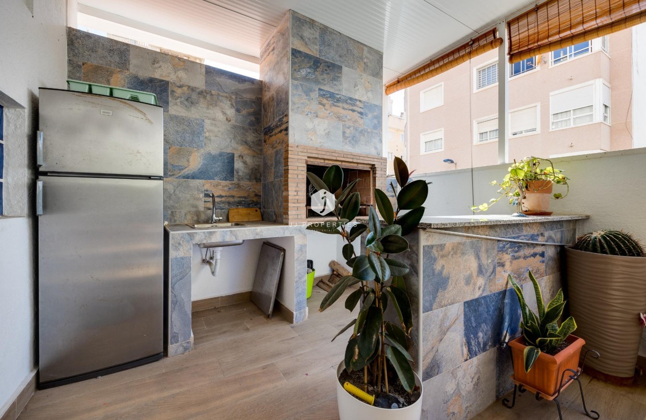 Tweedehands - Chalet -
Torrevieja - Centro