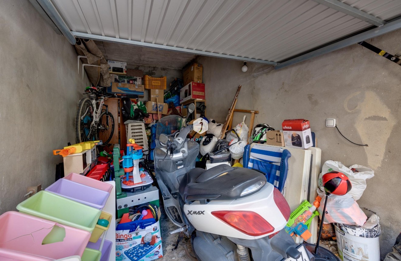 Tweedehands - Chalet -
Torrevieja - Centro