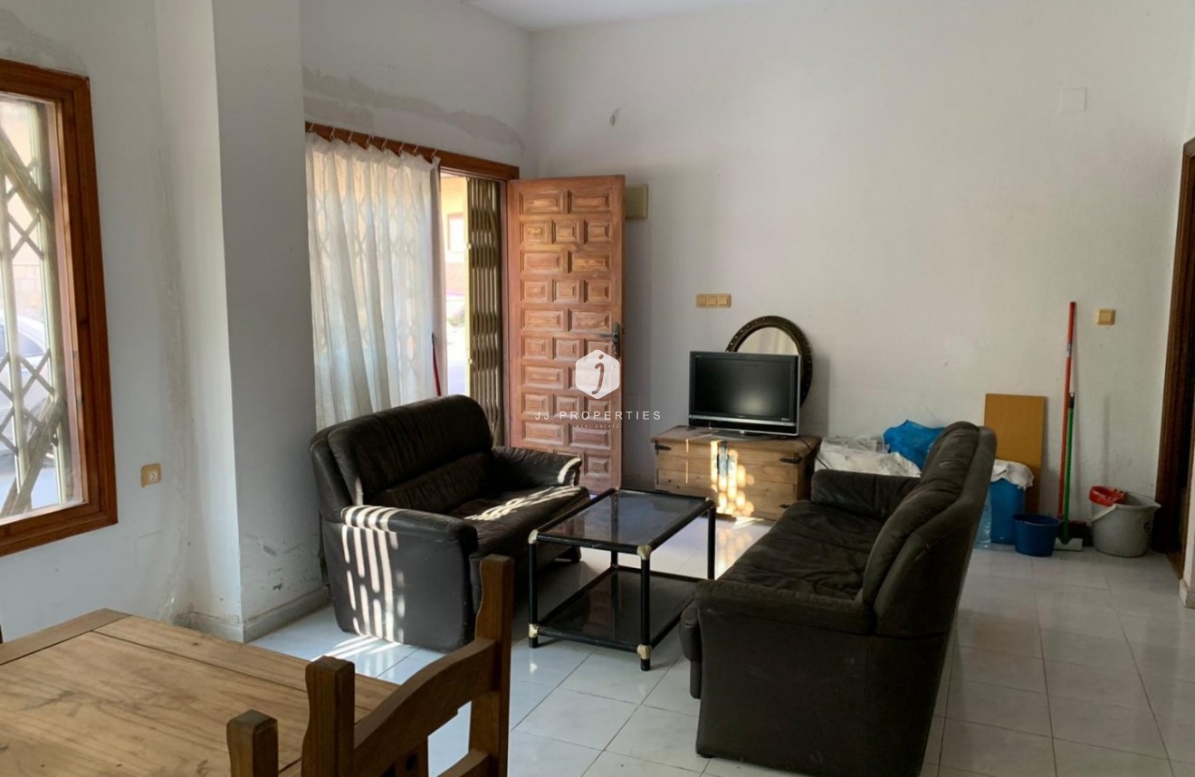 Aus zweiter Hand - Wohnung -
Torrevieja - Playa de los Locos