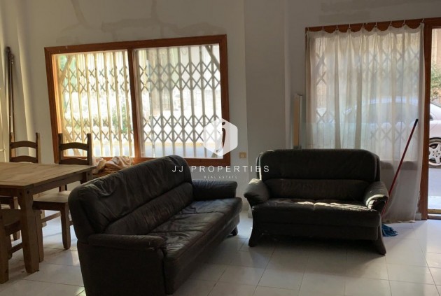 Aus zweiter Hand - Wohnung -
Torrevieja - Playa de los Locos