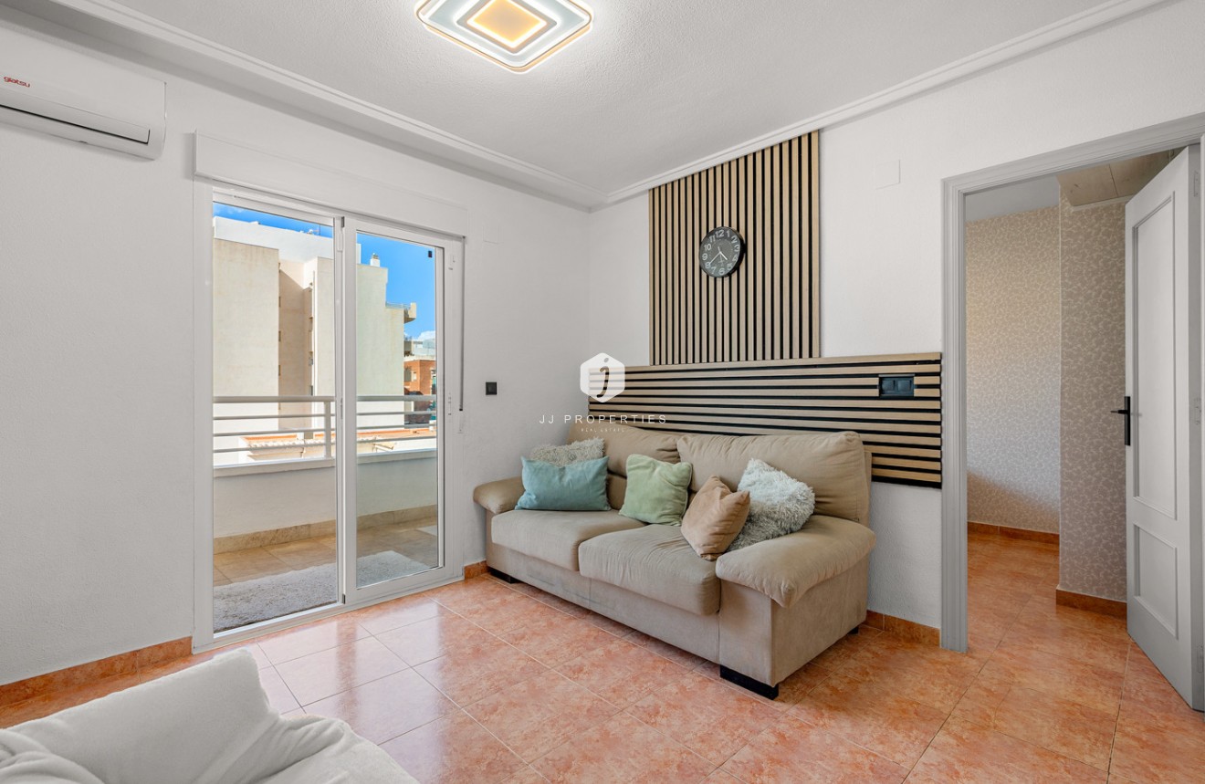 Tweedehands - Appartement / flat -
Torrevieja - Costa Blanca