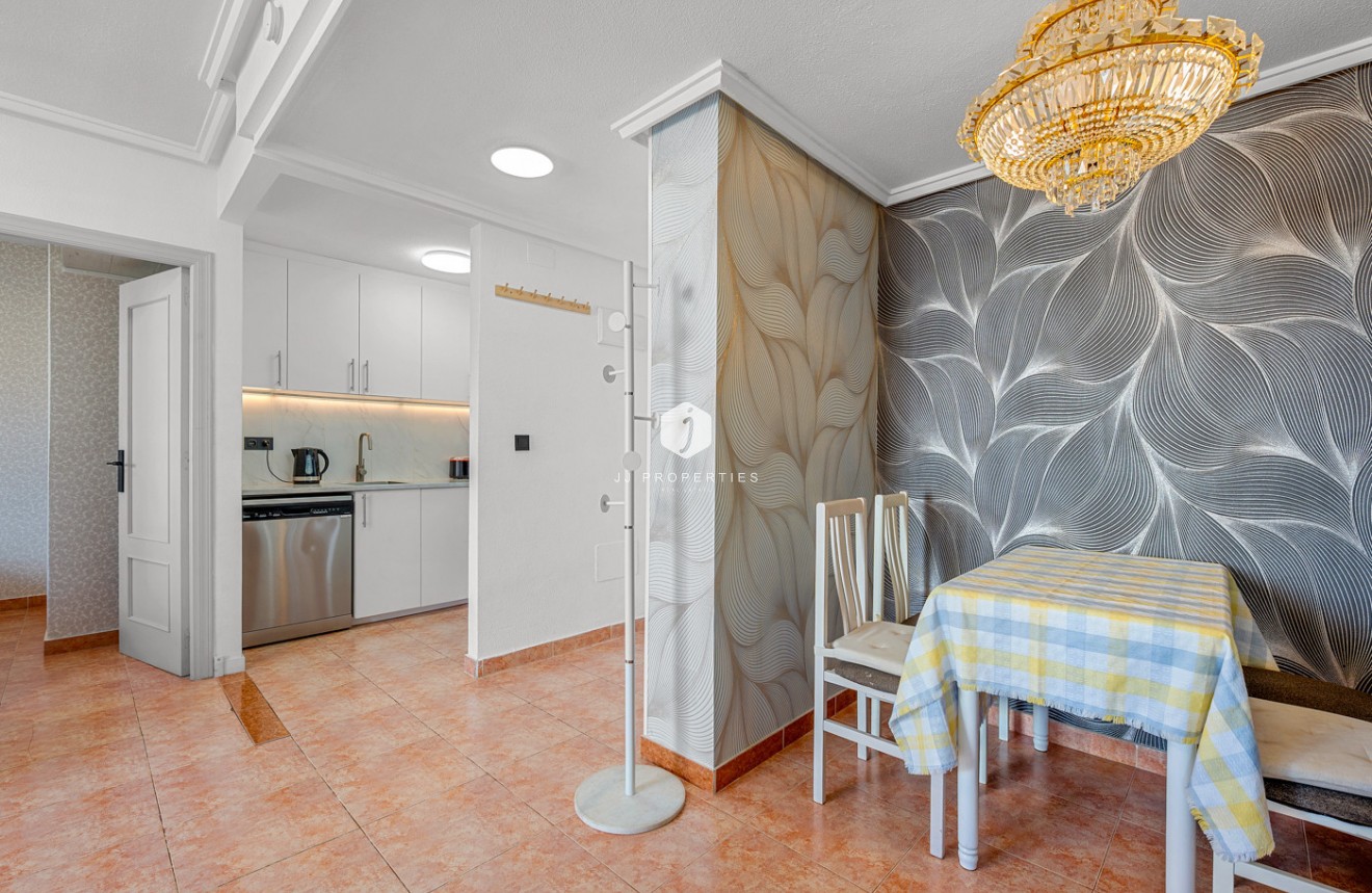 Tweedehands - Appartement / flat -
Torrevieja - Costa Blanca