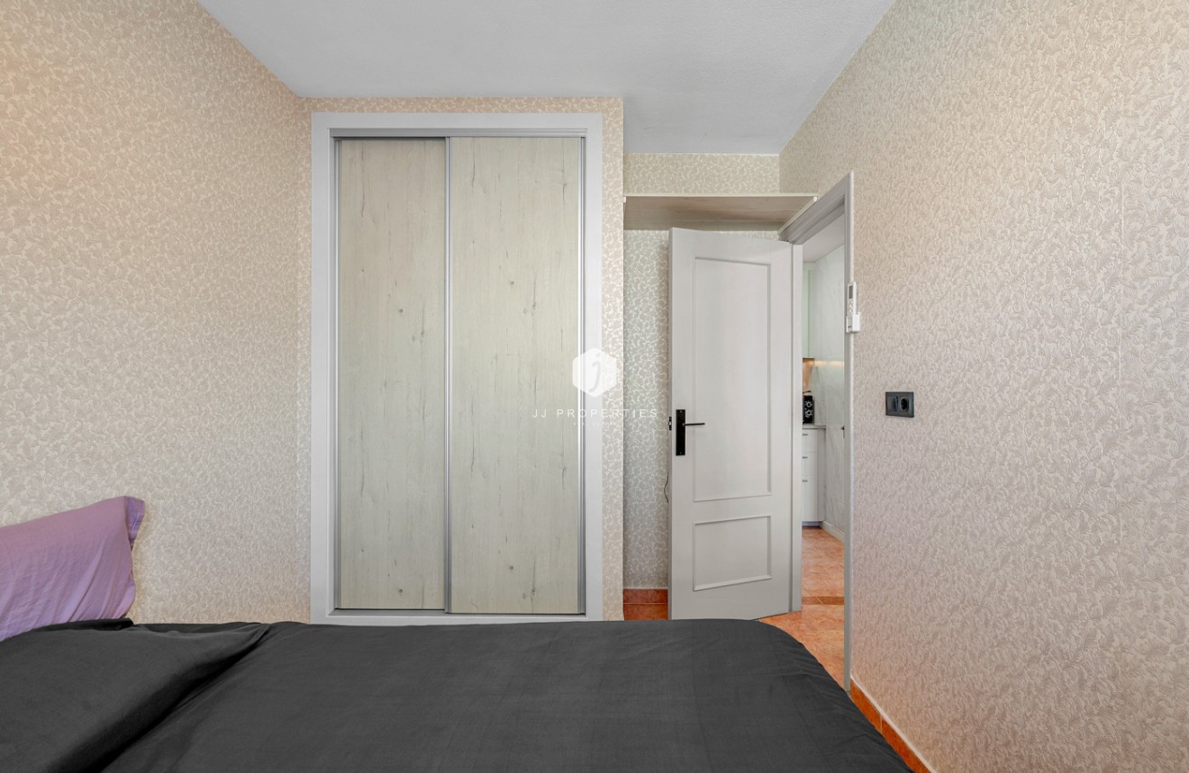 Tweedehands - Appartement / flat -
Torrevieja - Costa Blanca