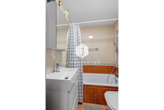 Tweedehands - Appartement / flat -
Torrevieja - Costa Blanca