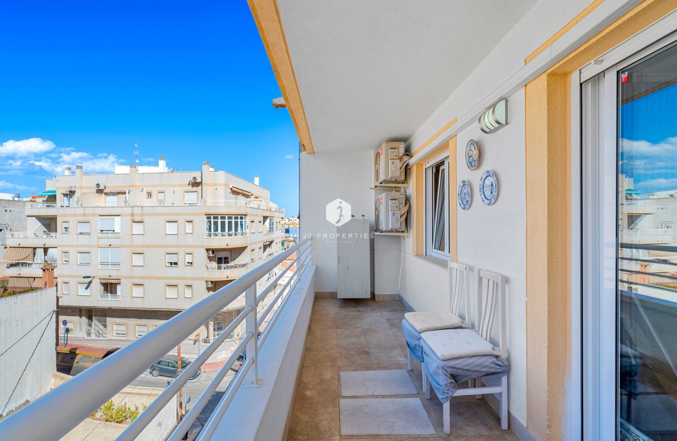 Tweedehands - Appartement / flat -
Torrevieja - Costa Blanca
