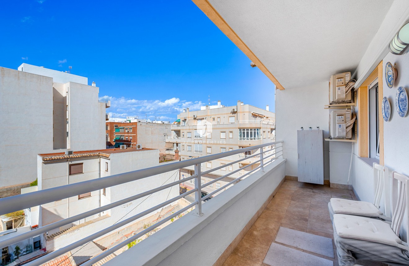 Tweedehands - Appartement / flat -
Torrevieja - Costa Blanca