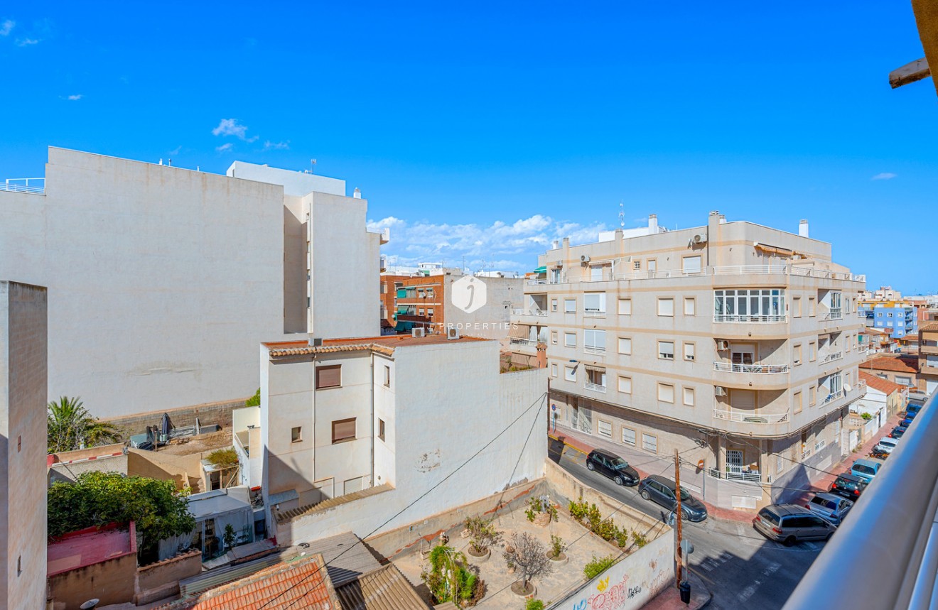 Tweedehands - Appartement / flat -
Torrevieja - Costa Blanca