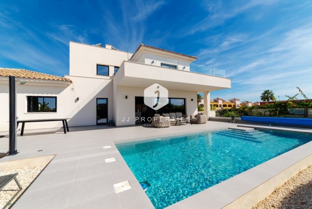 Tweedehands - Villa -
Los Montesinos - Costa Blanca