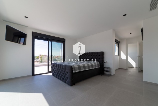 Tweedehands - Villa -
Los Montesinos - Costa Blanca