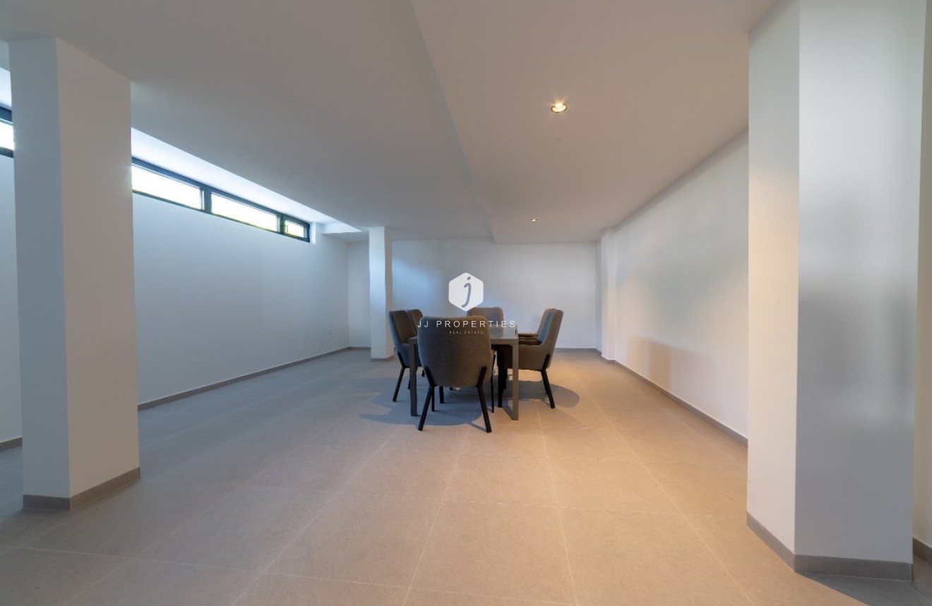 Tweedehands - Villa -
Los Montesinos - Costa Blanca