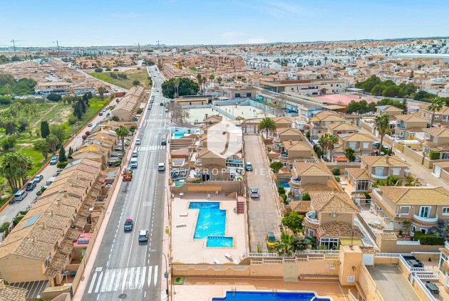 Tweedehands - Villa -
Torrevieja - Los Balcones - Los Altos del Edén