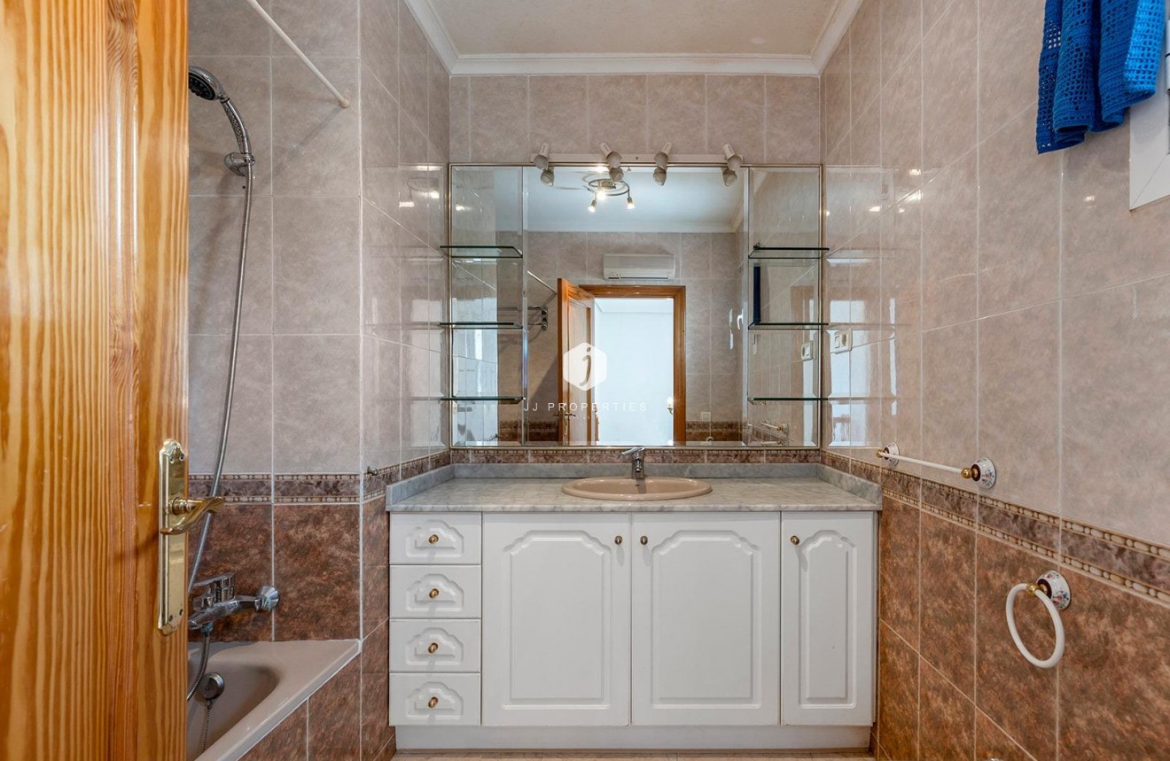 Tweedehands - Villa -
Torrevieja - Los Balcones - Los Altos del Edén