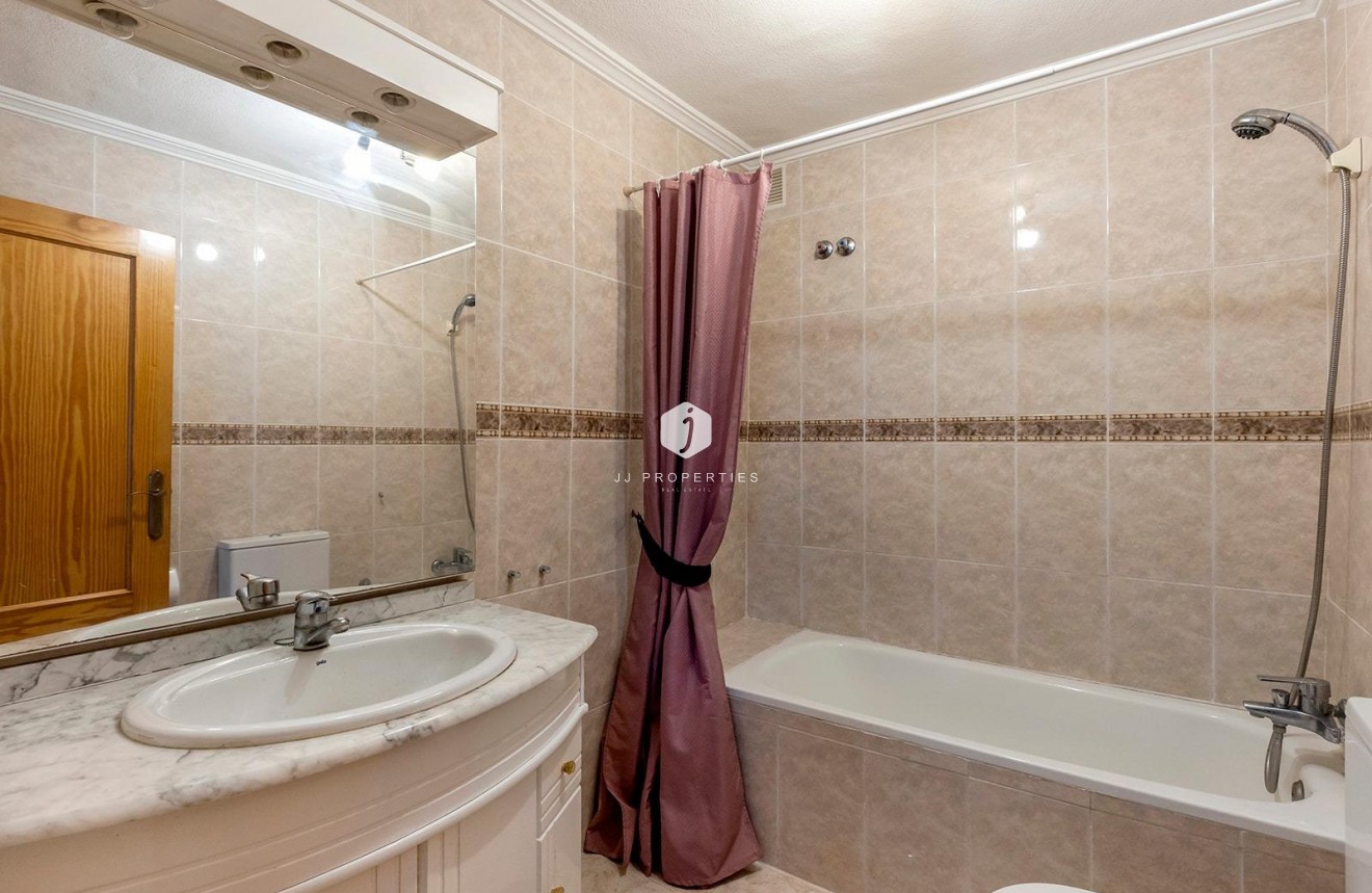 Tweedehands - Villa -
Torrevieja - Los Balcones - Los Altos del Edén