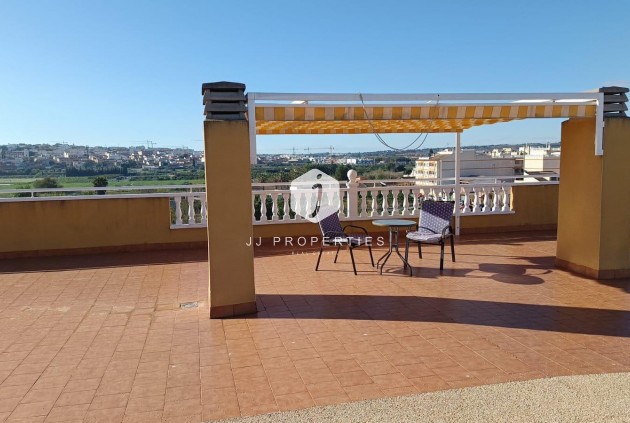 Z drugiej ręki - Mieszkanie w bloku -
Formentera del Segura