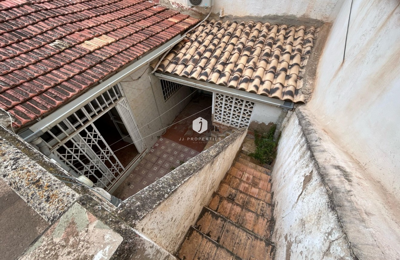 Tweedehands - Villa -
Torrevieja - Costa Blanca