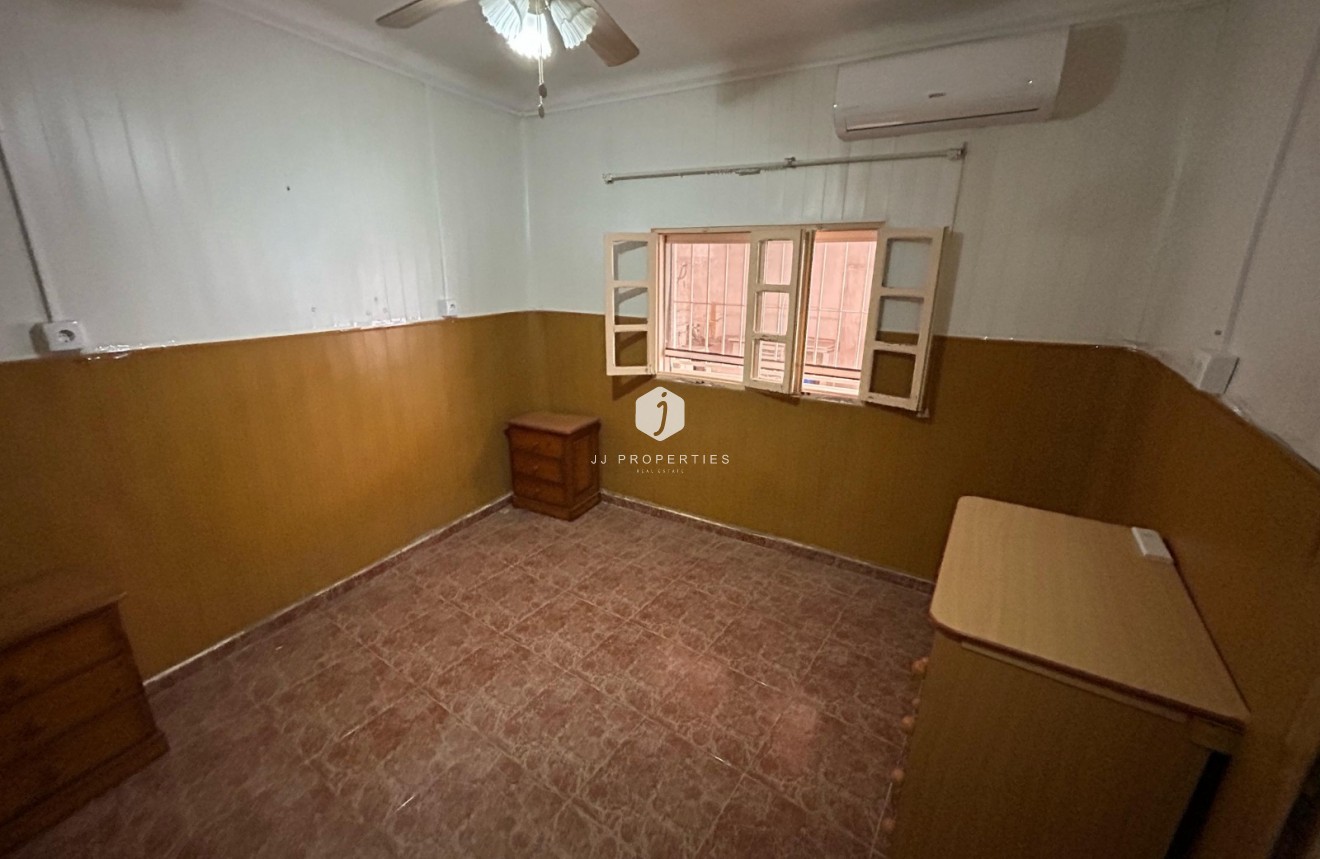 Tweedehands - Villa -
Torrevieja - Costa Blanca