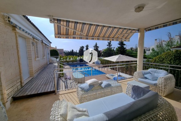 Tweedehands - Villa -
Torrevieja - Costa Blanca