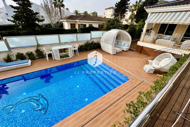 Tweedehands - Villa -
Torrevieja - Costa Blanca