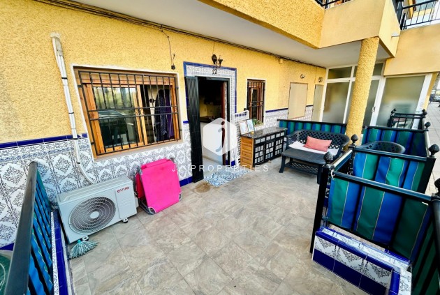 Tweedehands - duplex -
Torrevieja - Costa Blanca