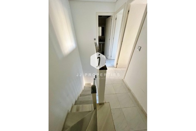 Tweedehands - duplex -
Torrevieja - Costa Blanca