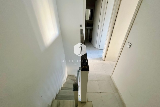 Tweedehands - duplex -
Torrevieja - Costa Blanca