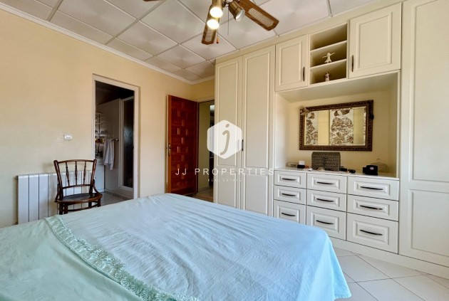 Tweedehands - Villa -
El Chaparral - Inland