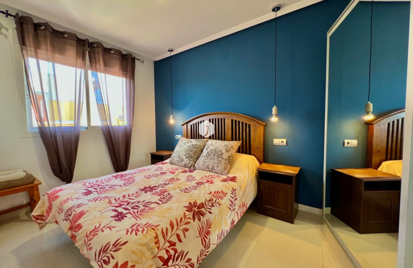 Tweedehands - Penthouse -
Torrevieja - Centro