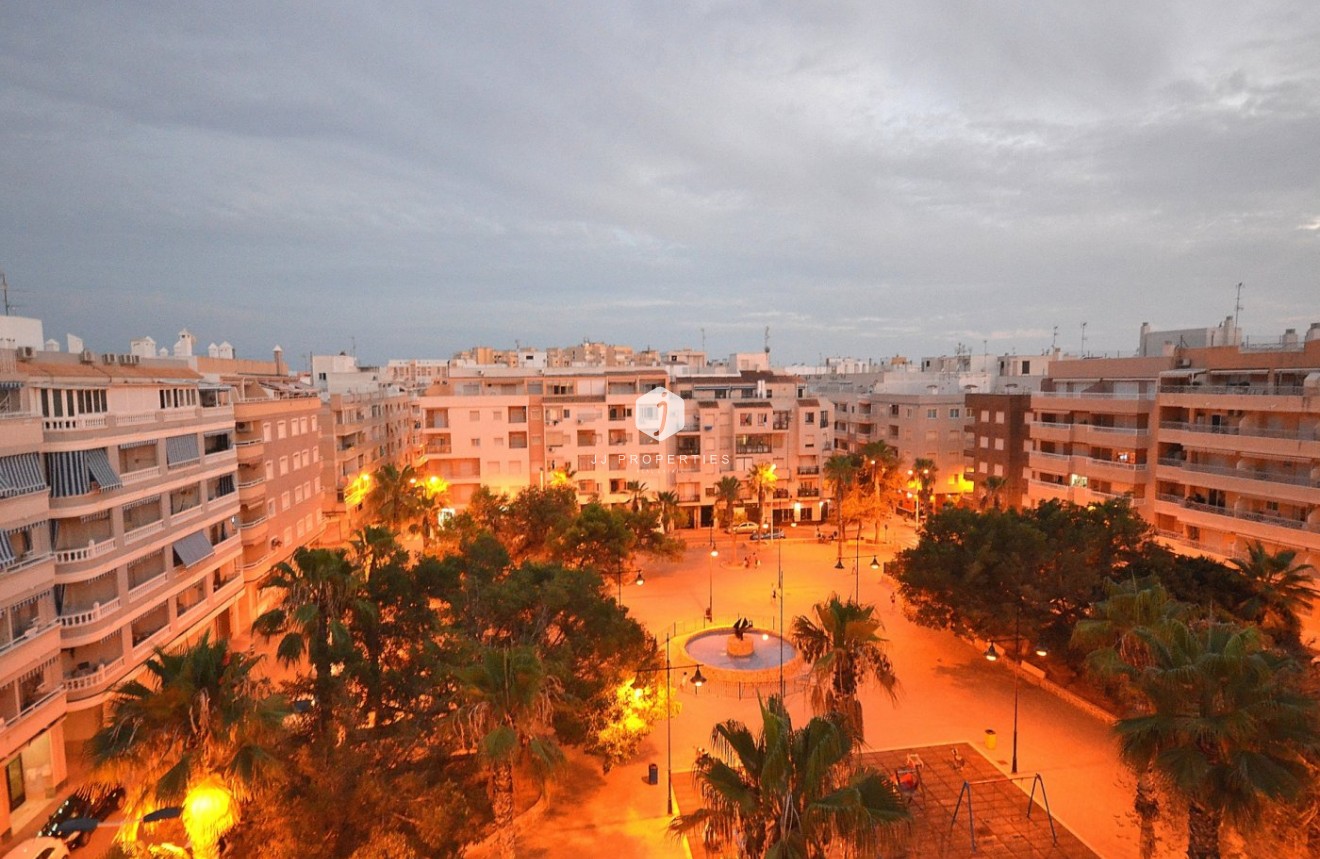 Tweedehands - Penthouse -
Torrevieja - Playa del Cura