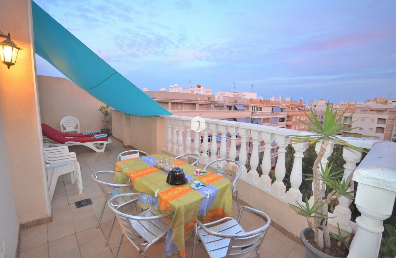 Tweedehands - Penthouse -
Torrevieja - Playa del Cura