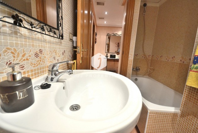 Tweedehands - Penthouse -
Torrevieja - Playa del Cura