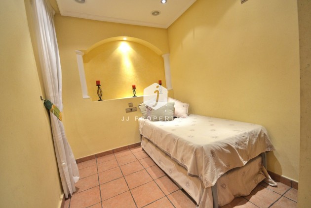 Tweedehands - Penthouse -
Torrevieja - Playa del Cura