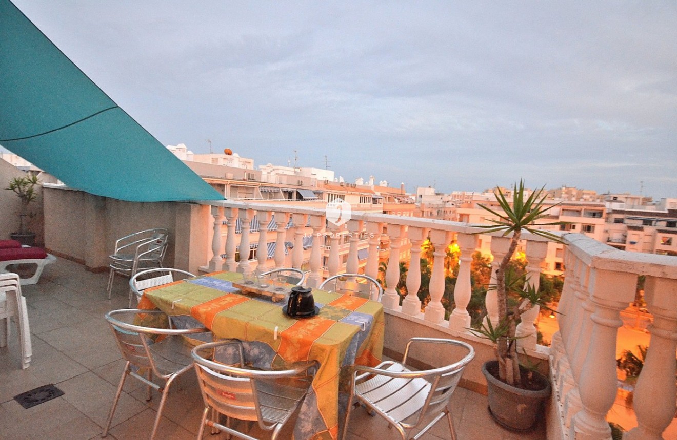 Tweedehands - Penthouse -
Torrevieja - Playa del Cura