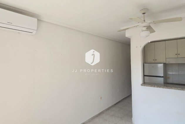 Aus zweiter Hand - Penthouse -
Torrevieja - La Mata