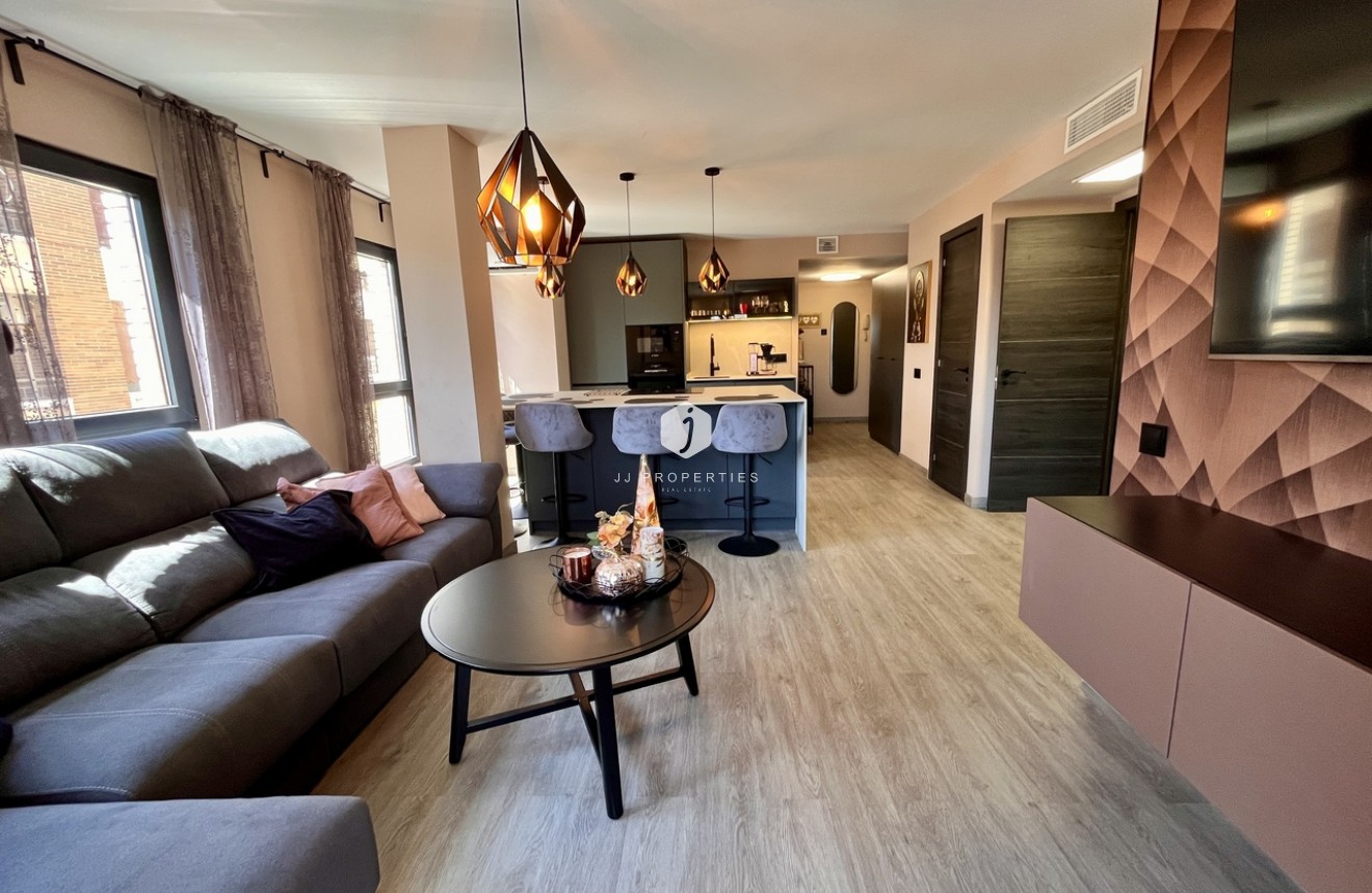 Tweedehands - Appartement / flat -
Almoradí - Inland