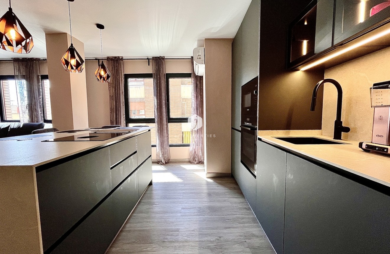 Tweedehands - Appartement / flat -
Almoradí - Inland