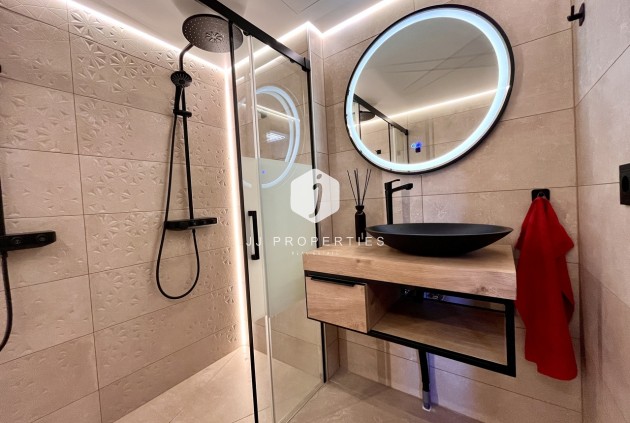 Tweedehands - Appartement / flat -
Almoradí - Inland