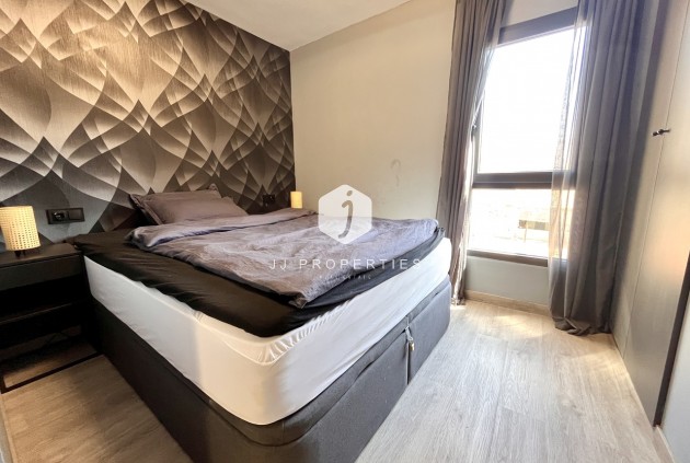 Tweedehands - Appartement / flat -
Almoradí - Inland