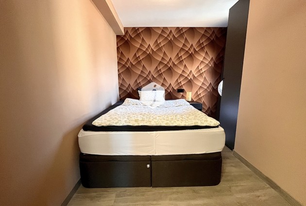 Tweedehands - Appartement / flat -
Almoradí - Inland