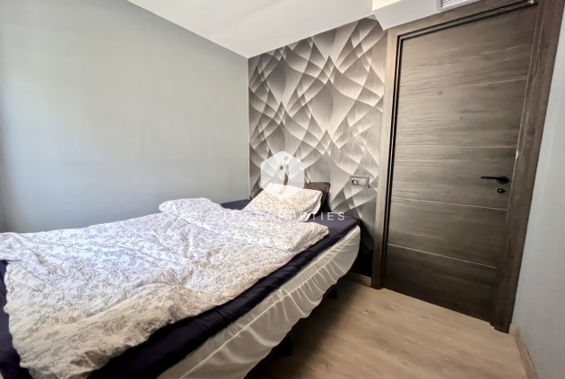 Tweedehands - Appartement / flat -
Almoradí - Inland