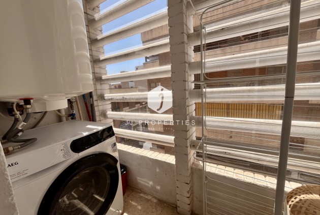 Tweedehands - Appartement / flat -
Almoradí - Inland