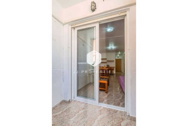 Tweedehands - Appartement / flat -
Torrevieja - Costa Blanca