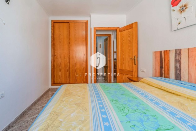 Tweedehands - Appartement / flat -
Torrevieja - Costa Blanca