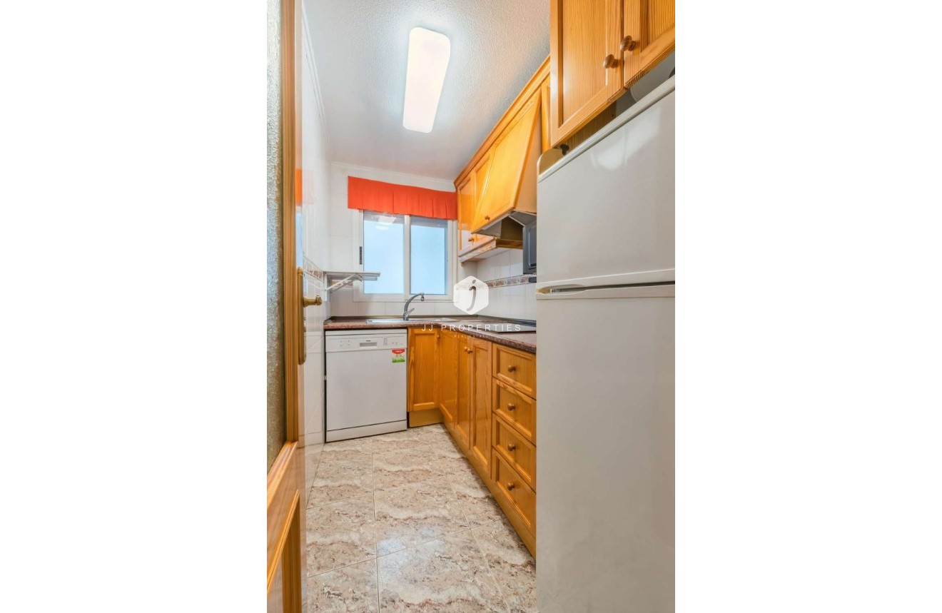 Tweedehands - Appartement / flat -
Torrevieja - Costa Blanca