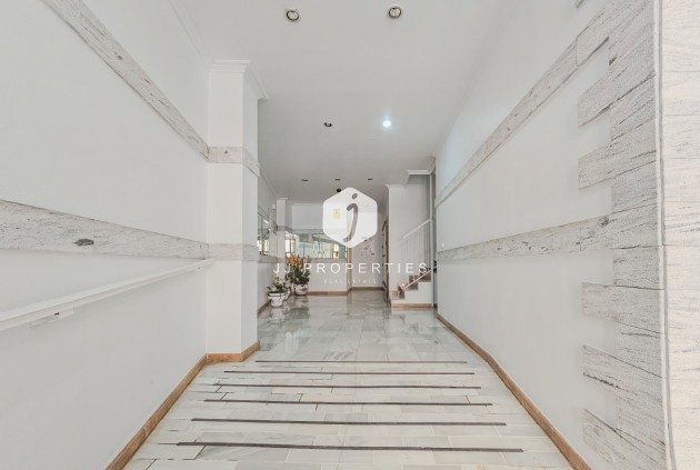 Tweedehands - Appartement / flat -
Torrevieja - Costa Blanca