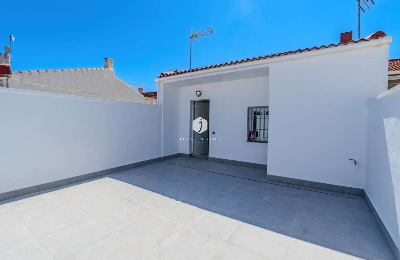 Tweedehands - Bungalow -
Torrevieja - Costa Blanca