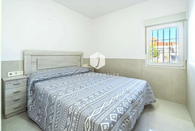 Tweedehands - Bungalow -
Torrevieja - Costa Blanca