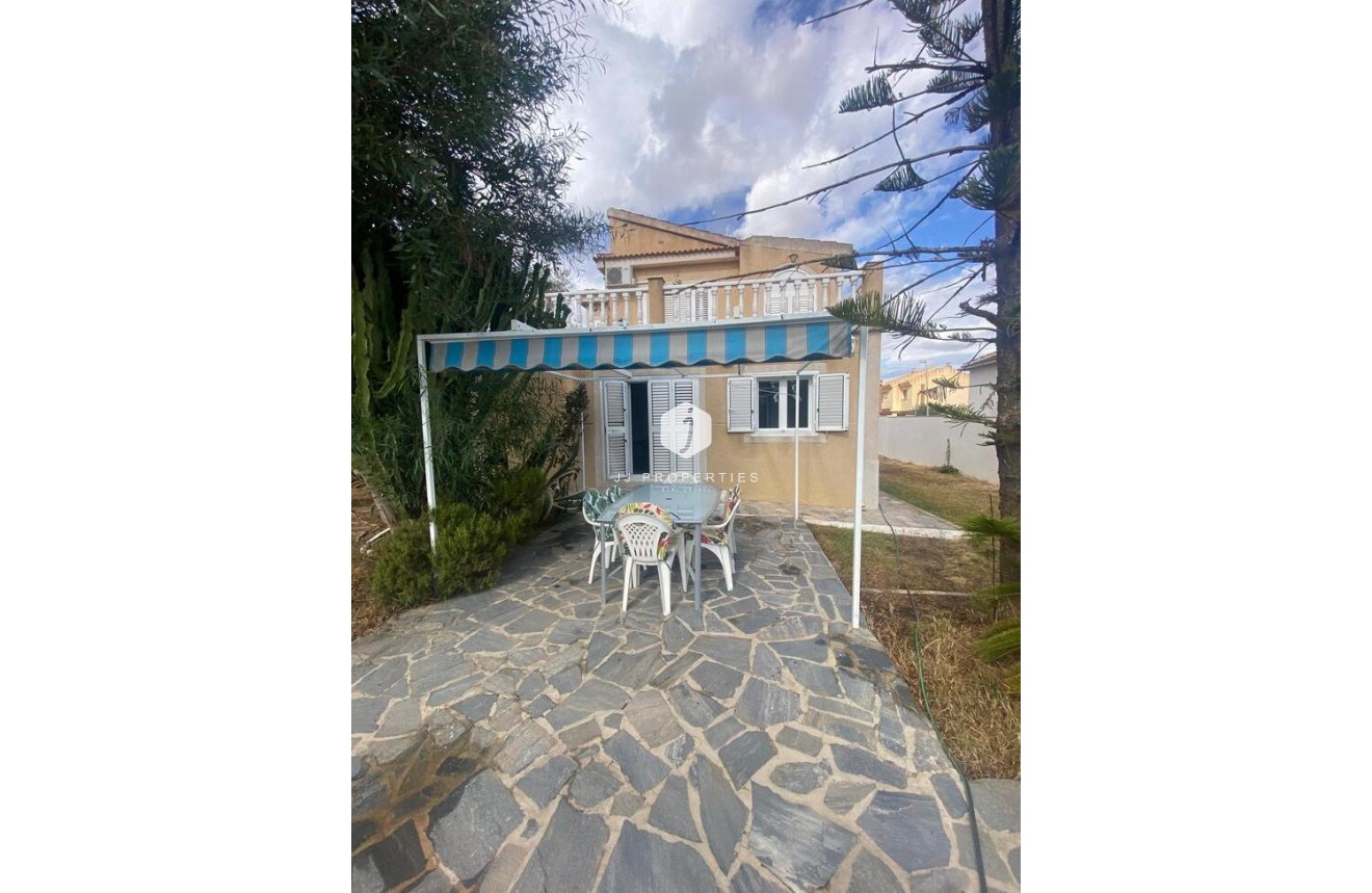 Tweedehands - Villa -
Los Balcones - Costa Blanca