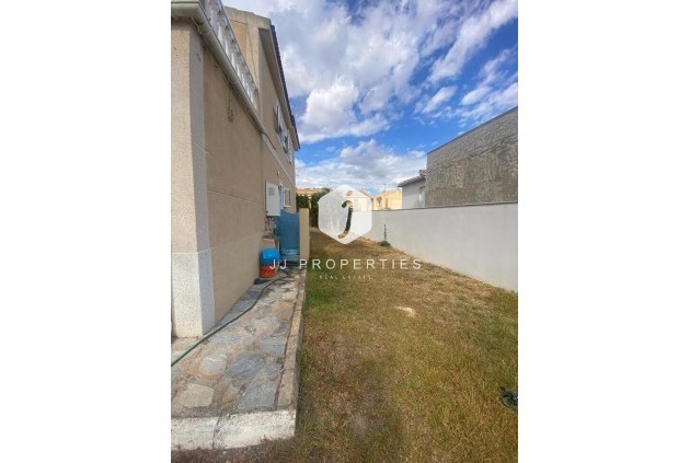 Tweedehands - Villa -
Los Balcones - Costa Blanca