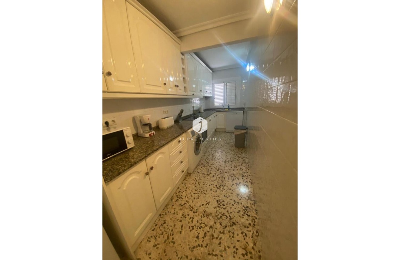 Tweedehands - Villa -
Los Balcones - Costa Blanca